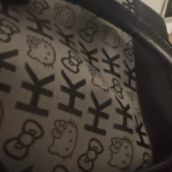 Hello Kitty Black and Gray Satchel - Picture 4 of 4
